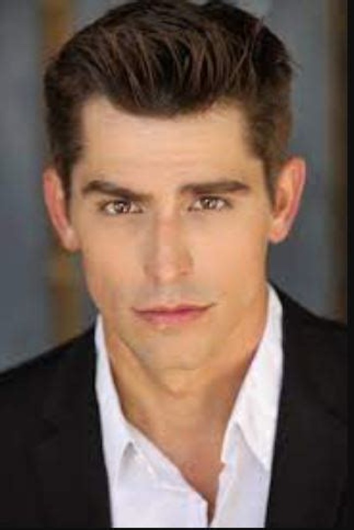 Aaron Accetta - Net Worth, Age, Height, Birthday, Bio, Wiki!