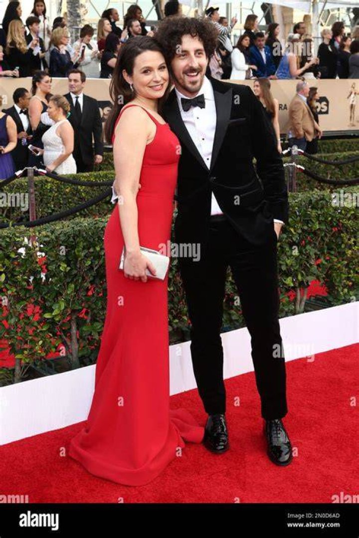 Adam Shapiro, Katie Lowes's Husband