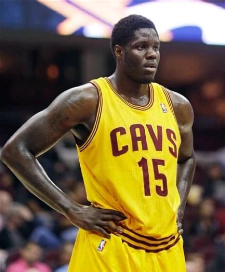 Anthony Bennett- Wiki, Height, Net Worth, Wife