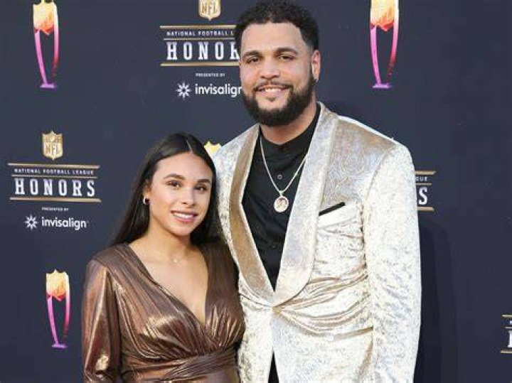 Ashli Dotson: Everything To Know About Mike Evans Wife