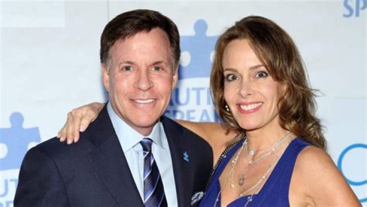 Bob Costas net worth