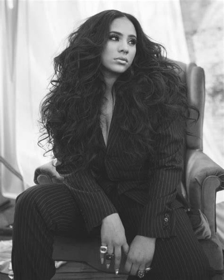 Cyn Santana 2