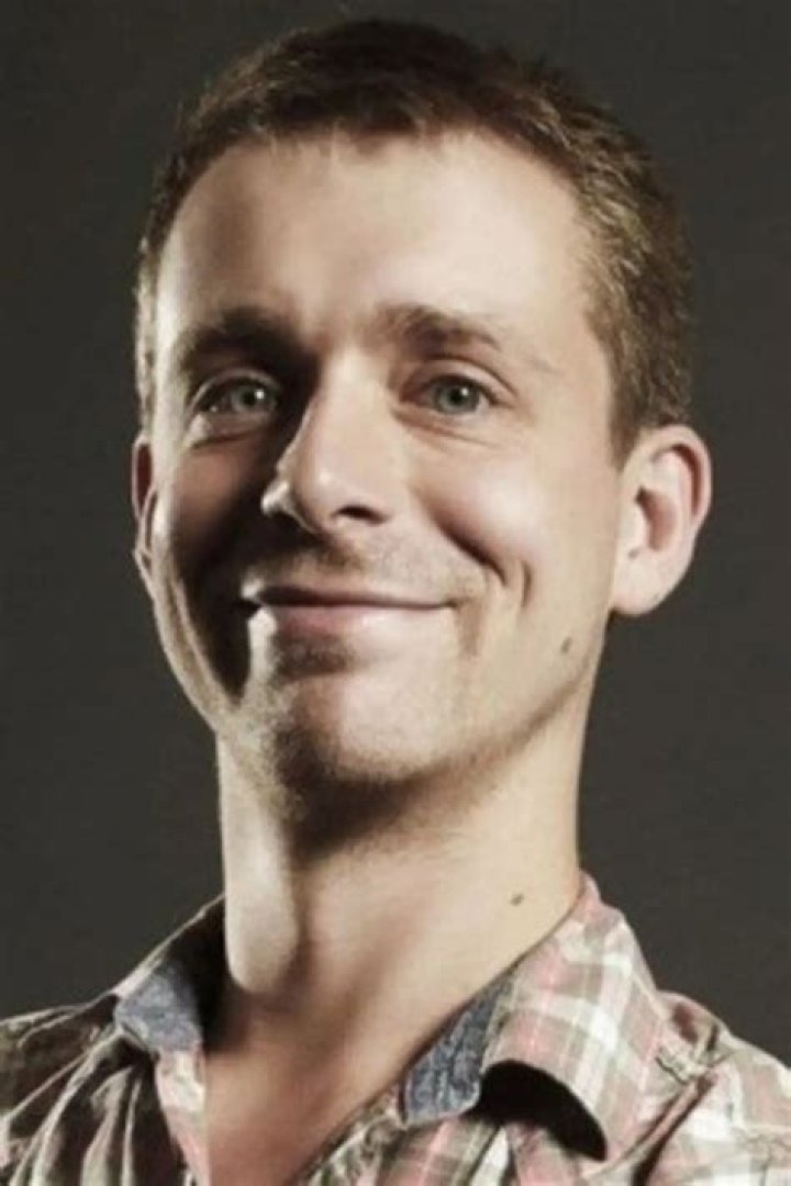 Daniel Browning Smith - Net Worth, Age, Height, Birthday, Bio, Wiki!