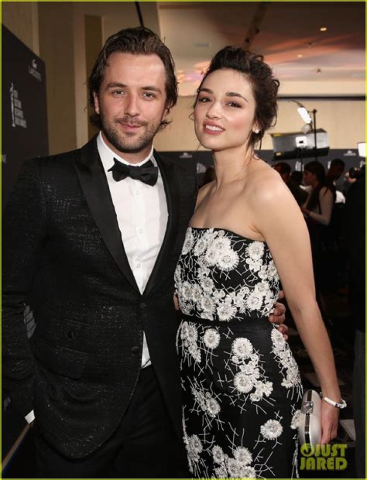 Darren McMullen, Crystal Reed's Boyfriend