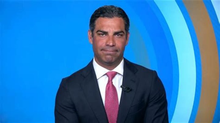 Francis Suarez