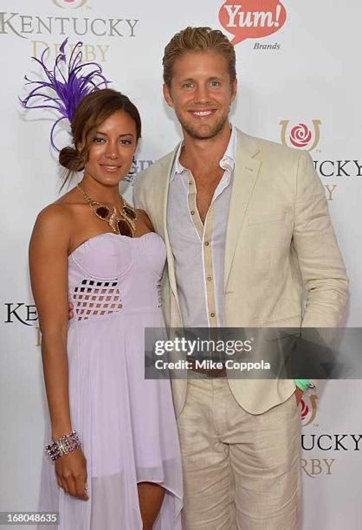 Heather Hemmens, Matt Barr's Girlfriend