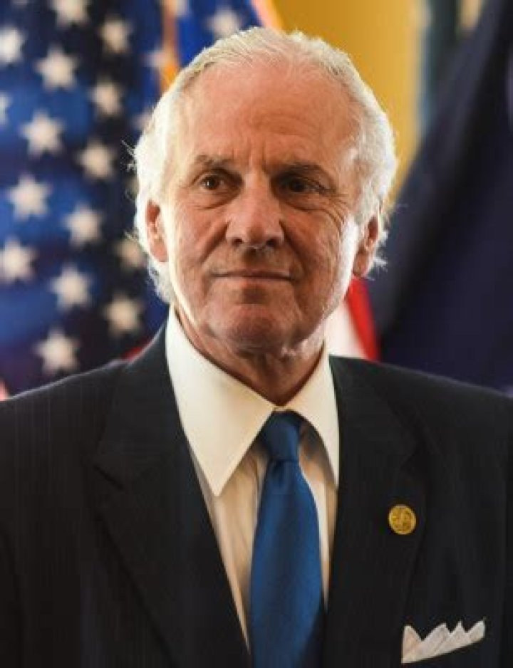 Henry McMaster Net Worth, Age, Height, Bio, Birthday, Wiki!