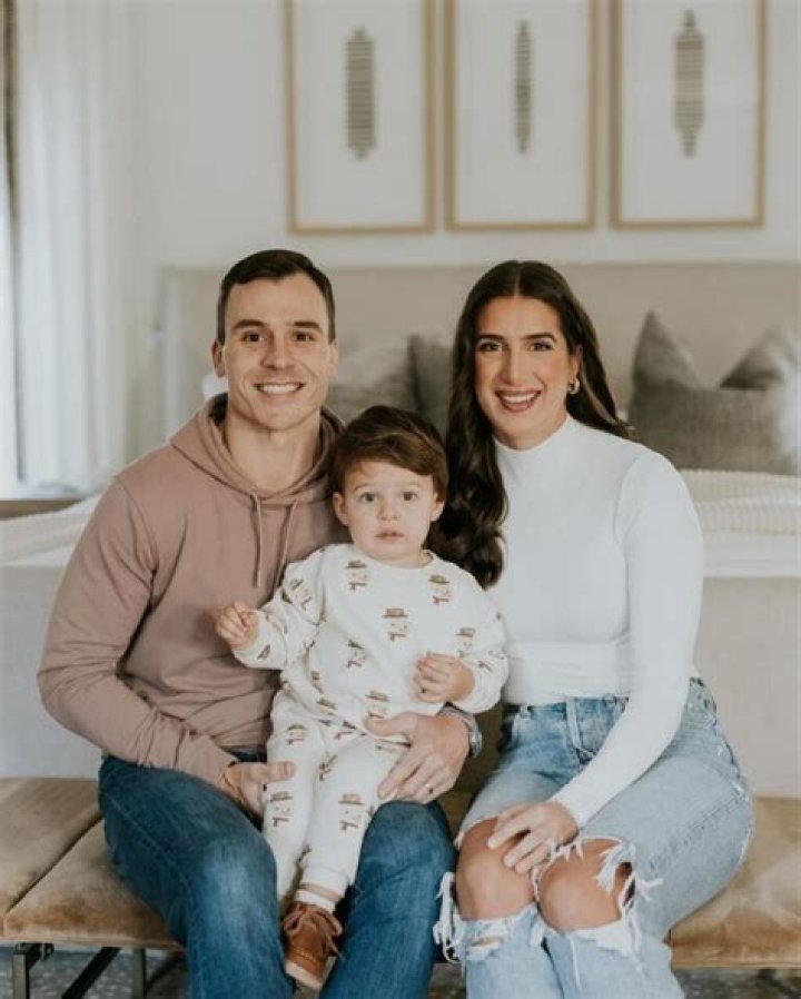 Kalee Dionne- Wiki, Height, Net Worth, Husband