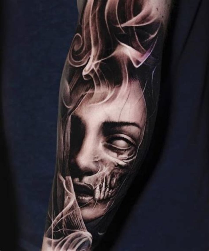 ‘Daisies’ Tattoo