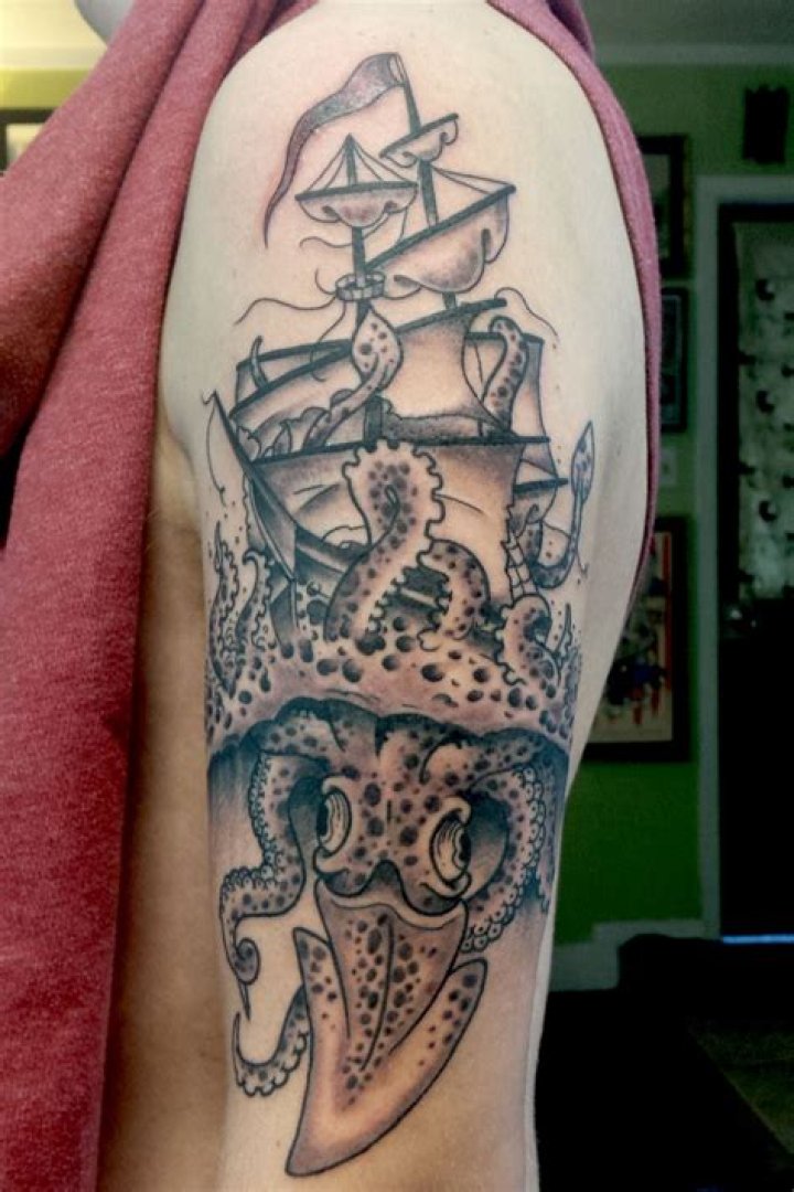‘The Giant Phoenix’ Tattoo