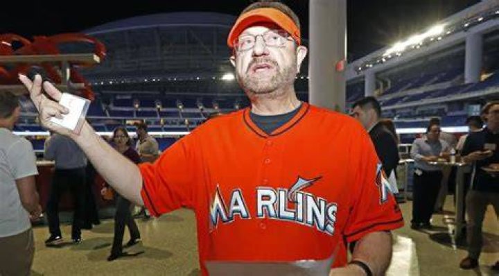 Marlins Man Net Worth, Age, Height, Bio, Birthday, Wiki!