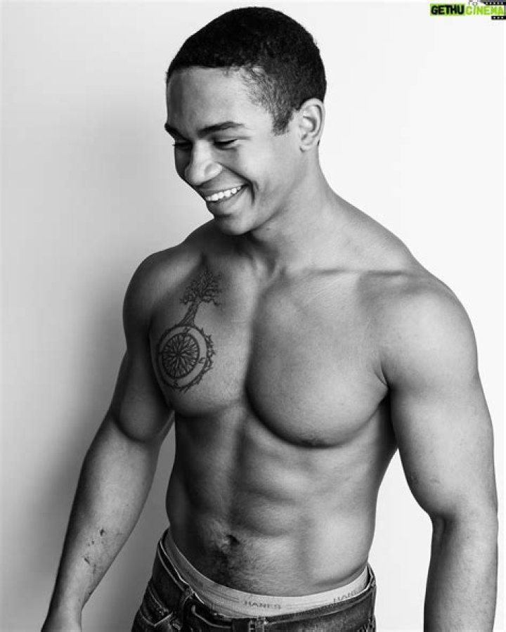 Noah Gray-Cabey