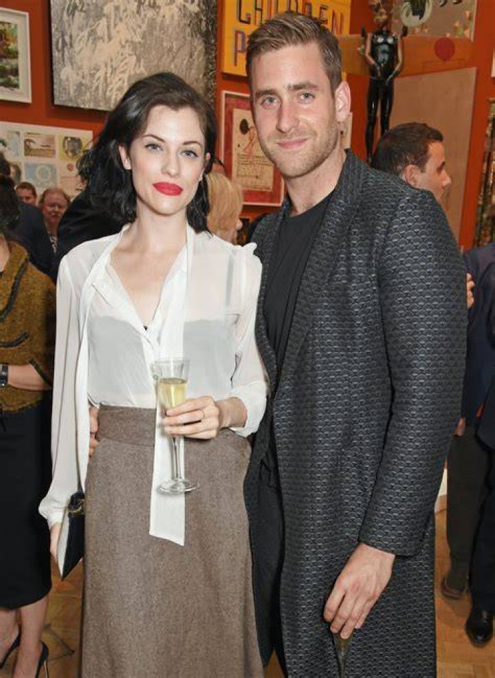 Oliver Jackson-Cohen Married, Wife, Net Worth, Measurements Oliver Jackson Cohen Wife