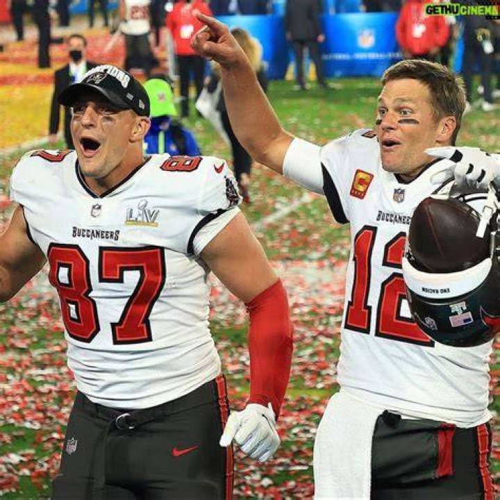 Rob-Gronkowski