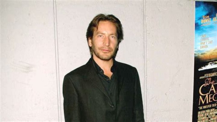 Ronan Vibert