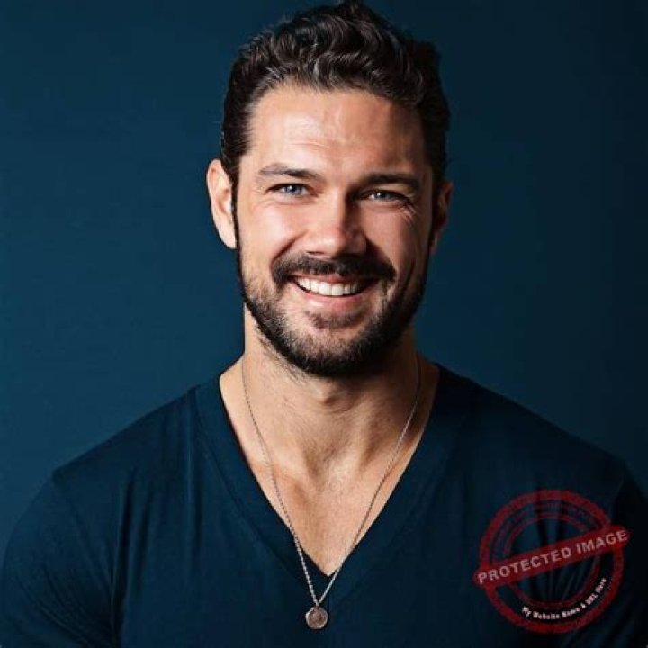 Ryan Paevey– Wiki, Bio, Age, Height, Net Worth, Girlfriend
