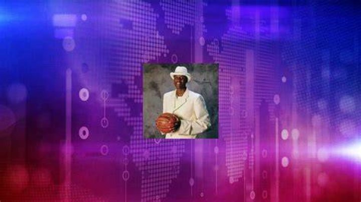 Samaki Walker - Net Worth, Age, Height, Birthday, Bio, Wiki!