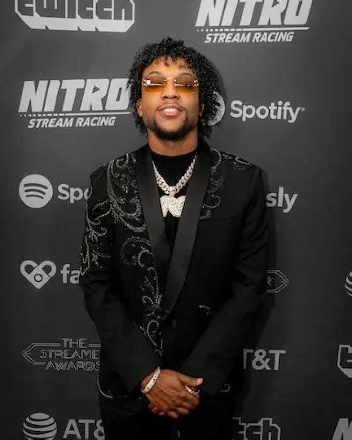 YourRAGE Net Worth, Age, Height, Bio, Birthday, Wiki!